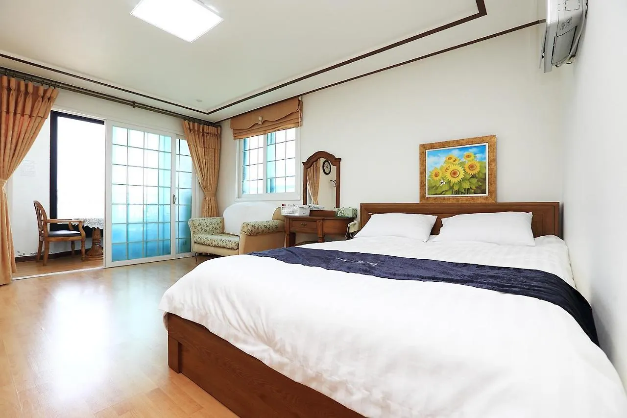 Sea View Guest House Jeju
