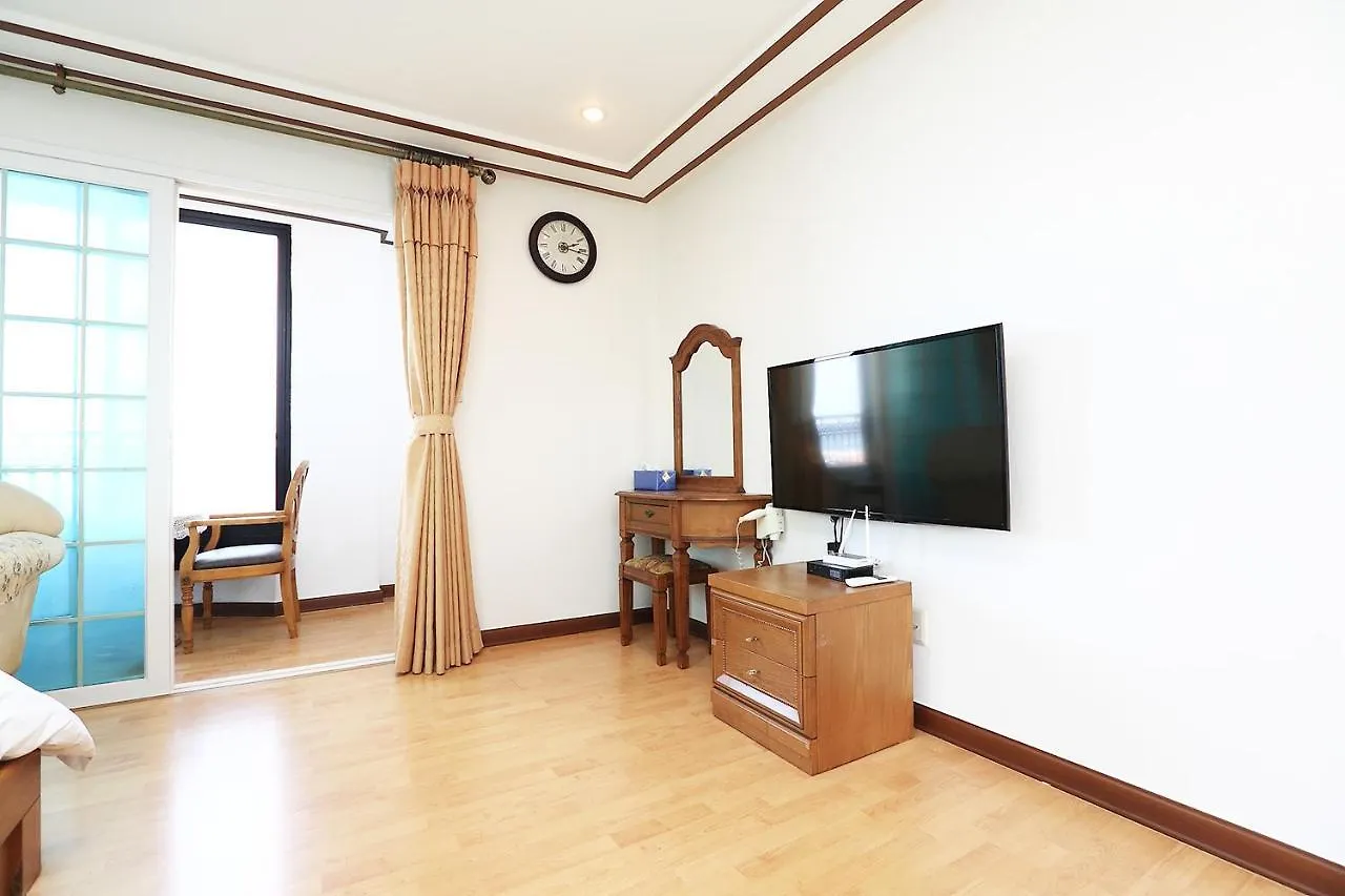 Sea View Guest House Jeju 0*,