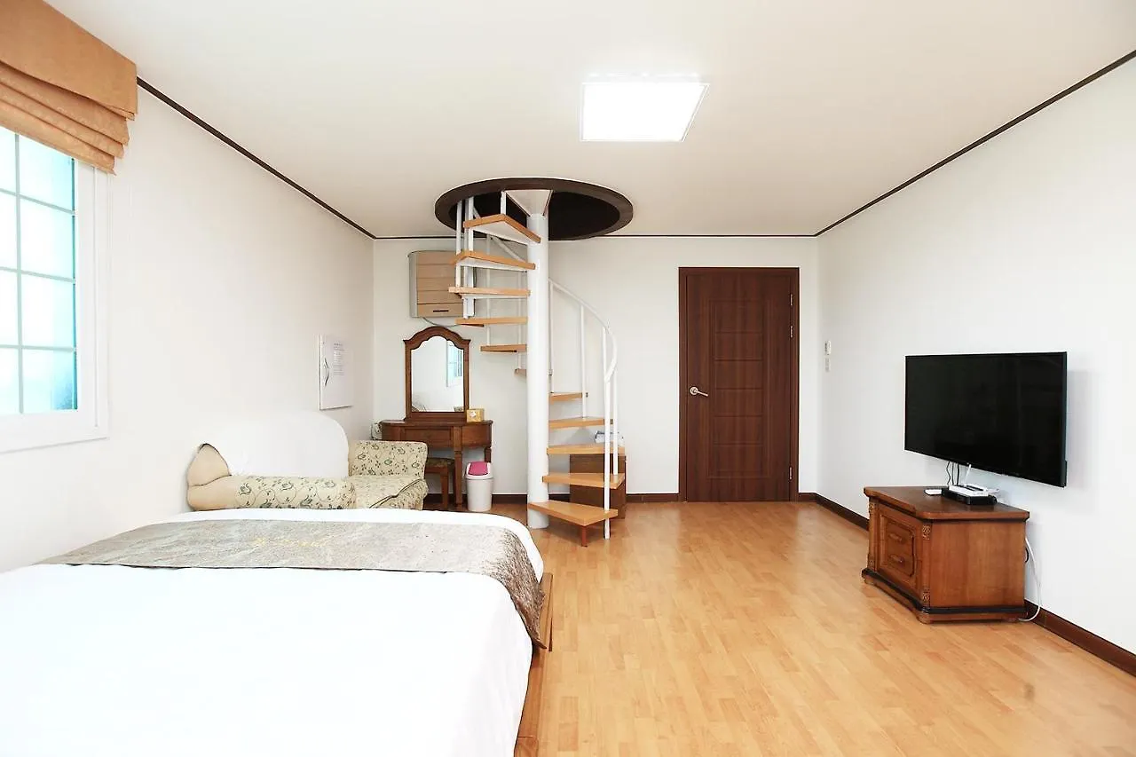 Sea View Guest House Jeju