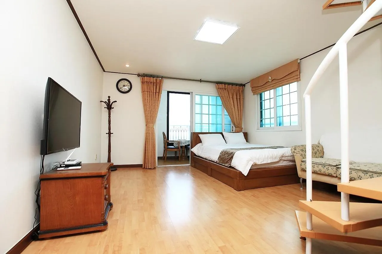 Sea View Guest House Jeju