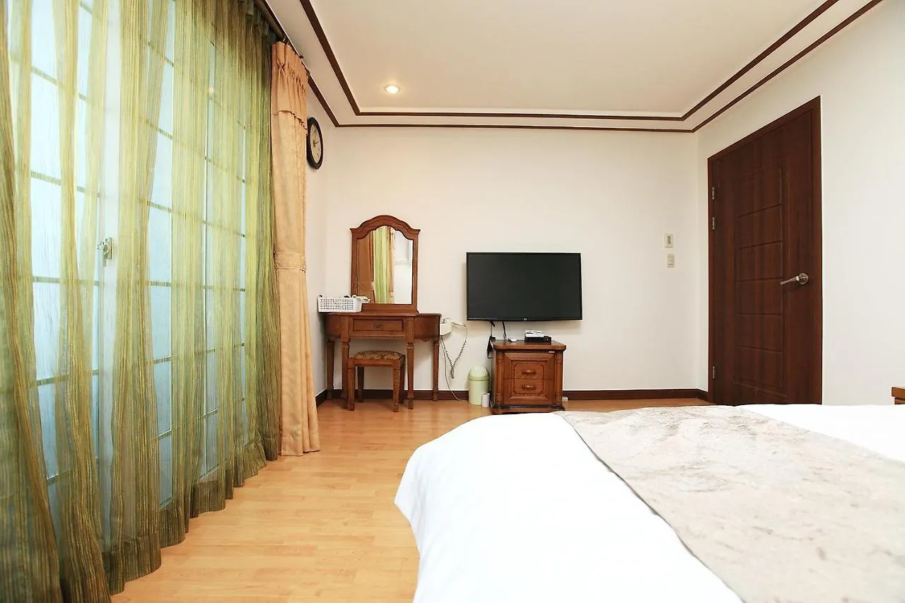Sea View Guest House Jeju 0*,  South Korea