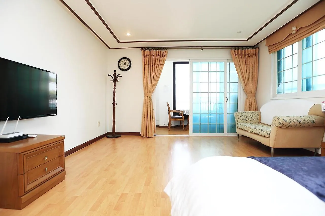 Sea View Guest House Jeju 0*,  South Korea