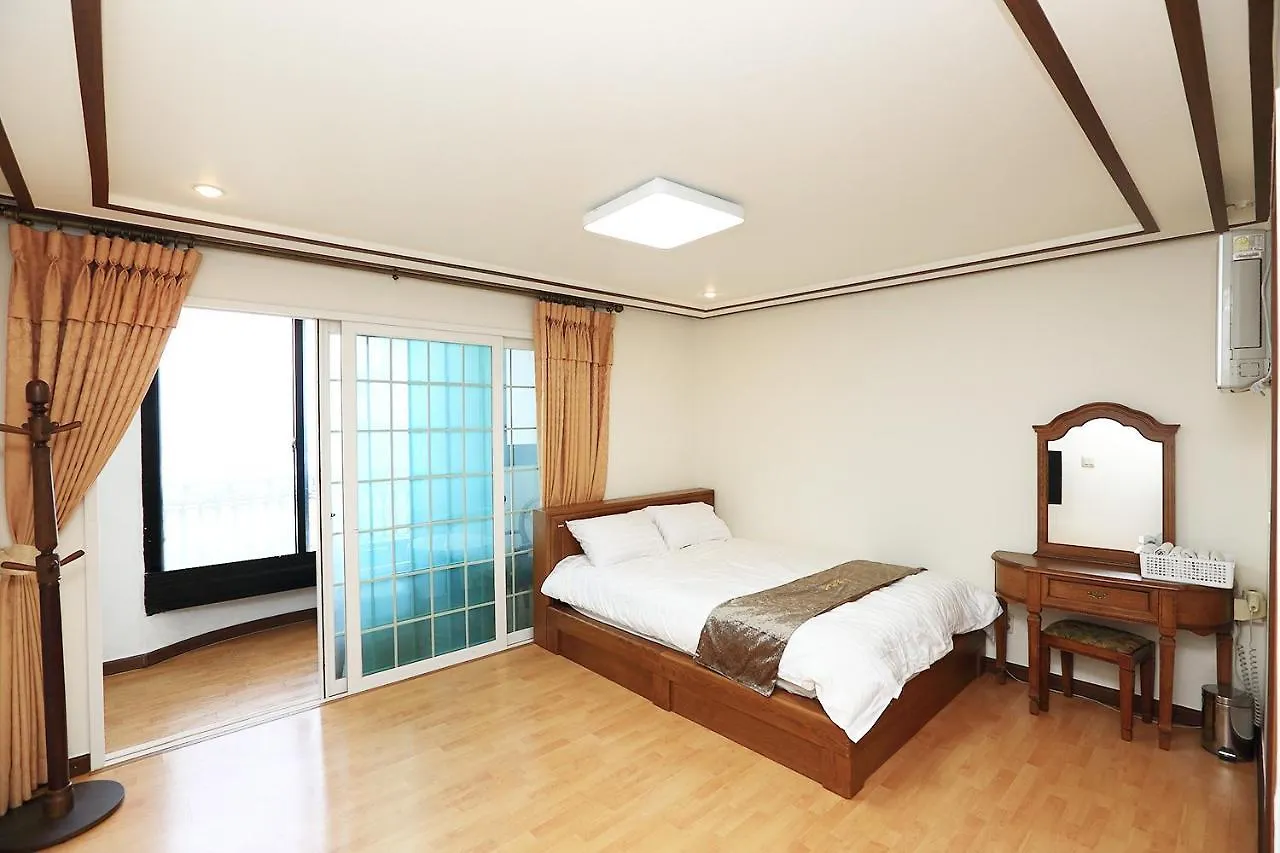 Sea View Guest House Jeju