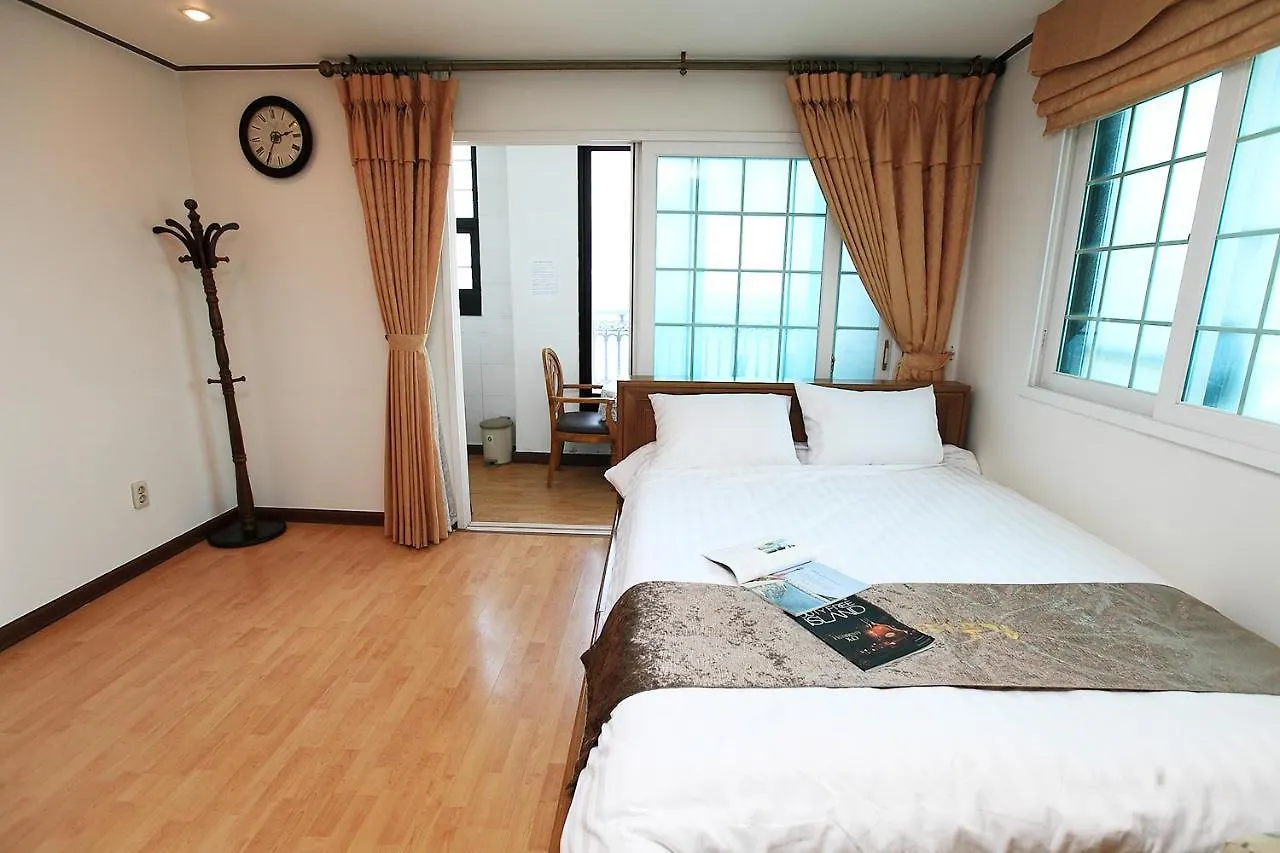 Sea View Guest House Jeju Country house